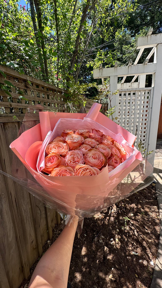 Blush Belle – Garden Rose Bouquet in Shades of Peach | Bay Area Flower Delivery